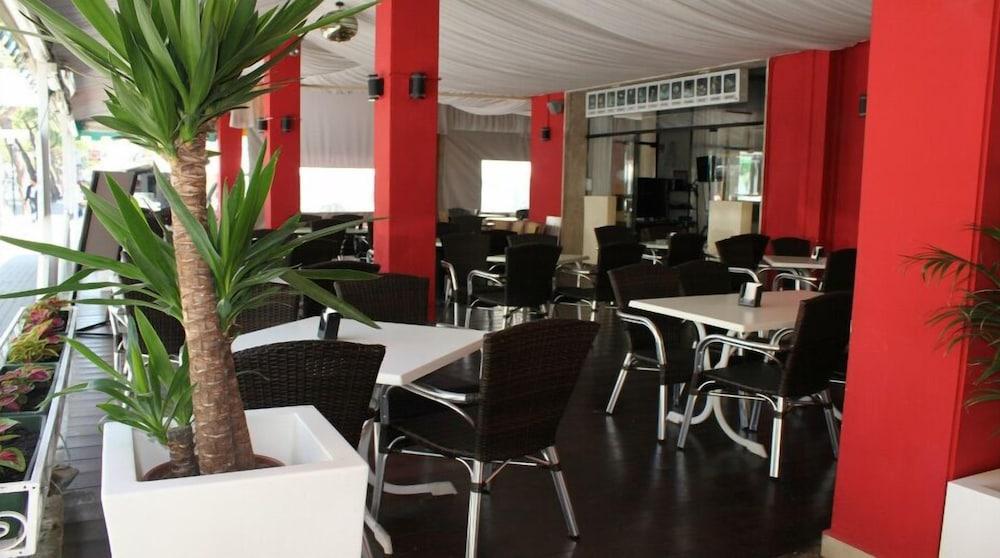 Hotel Amalfi Jesolo Extérieur photo