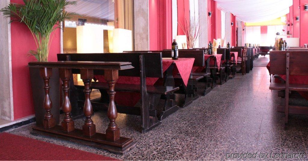 Hotel Amalfi Jesolo Extérieur photo