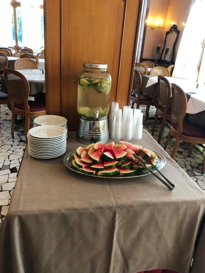 Hotel Amalfi Jesolo Extérieur photo