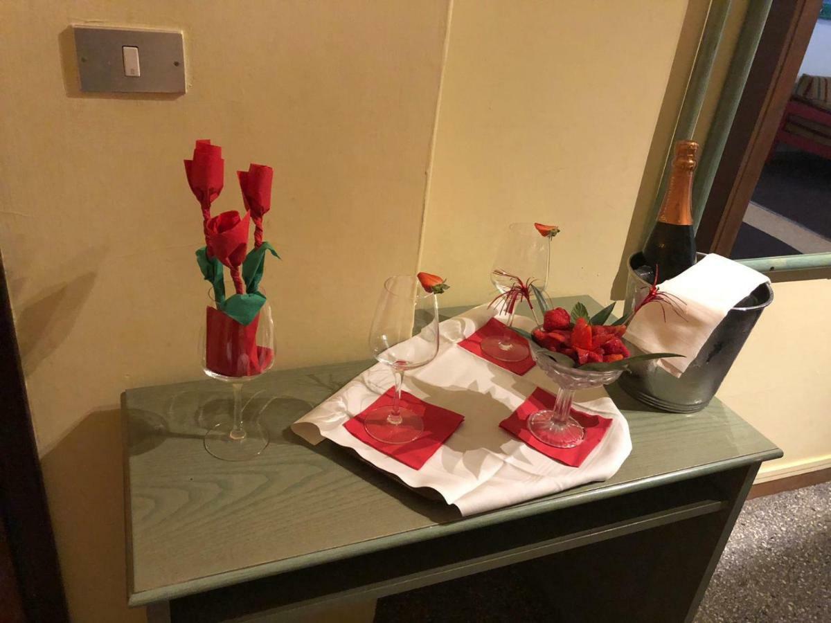 Hotel Amalfi Jesolo Extérieur photo
